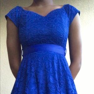 Vibrant blue lace dress ~ Great condition ~